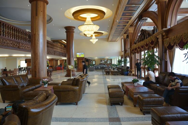 Bayon Era Hotel