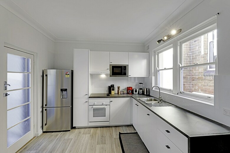 4 Br Apartment Short Walk To Bondi Beach