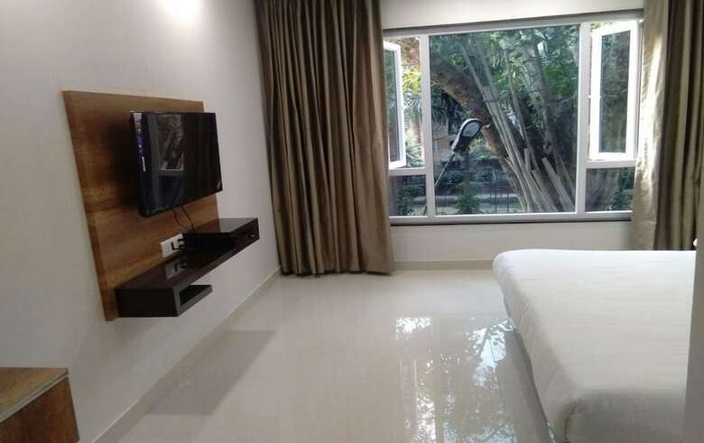 Hotel Sopan Heights