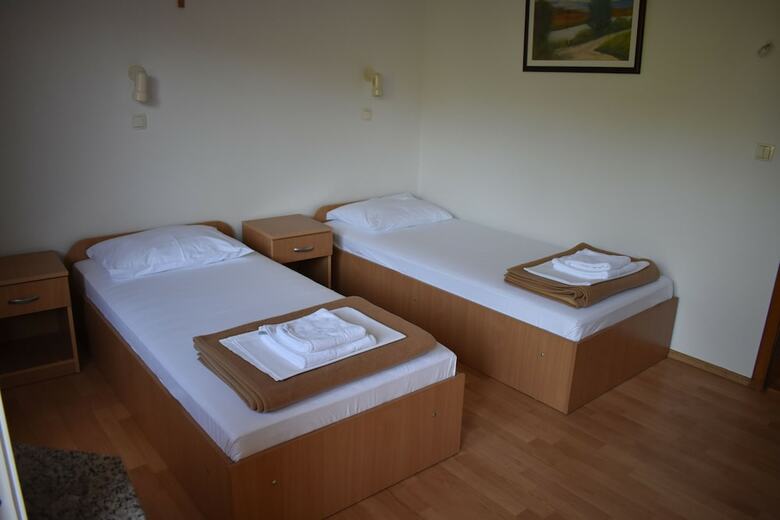 Pension Regina Mundi