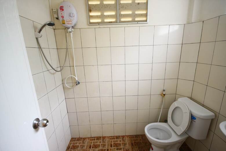 Hotel Insook Ko Larn Guesthouse