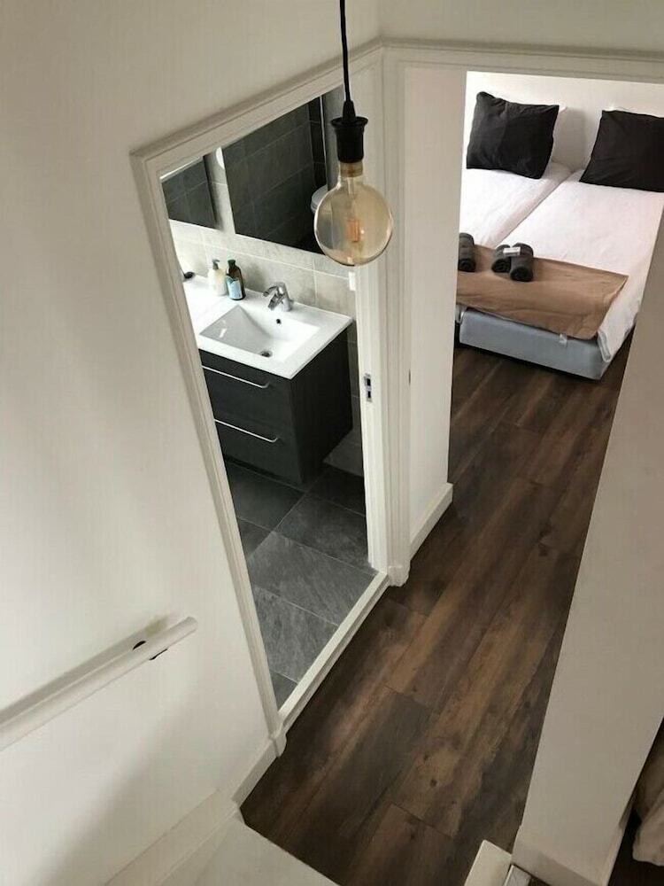 Apartamentos Cityaparthotel - De Gruyter