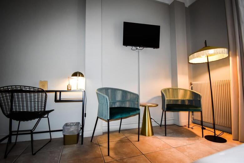Hotel H�tel Azur Reims