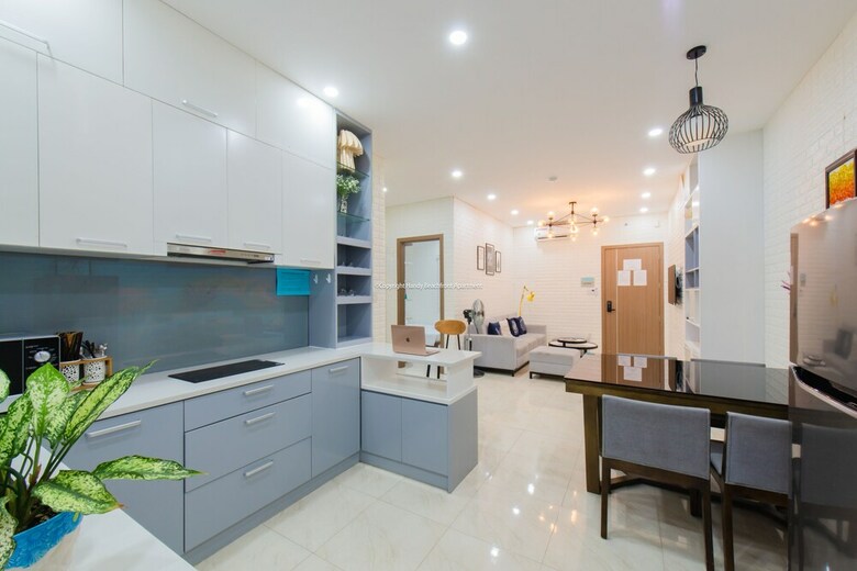 Handy Beachfront Apartment