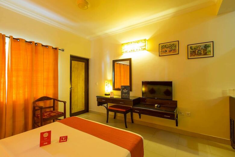 Hotel Oyo 6491 Martins Comfort