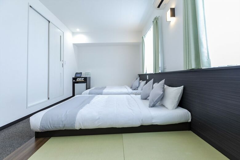 Oyo Hotel Reborn Namba-minami