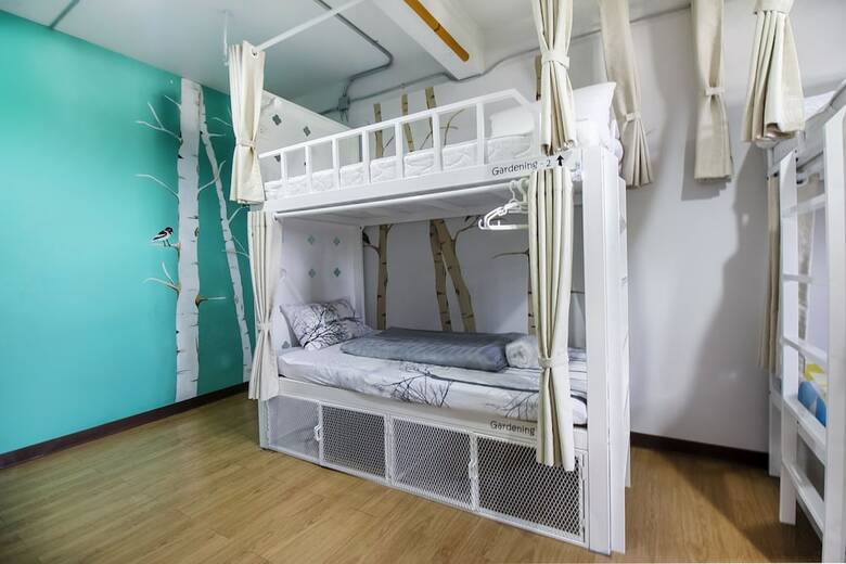 Hostal Oyo 705 Hostel@seatzstation