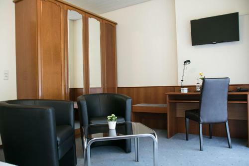 Hostal Haus Am Wasserfall