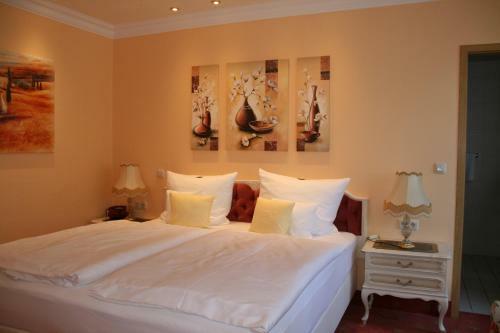 Hostal Hotel Modena