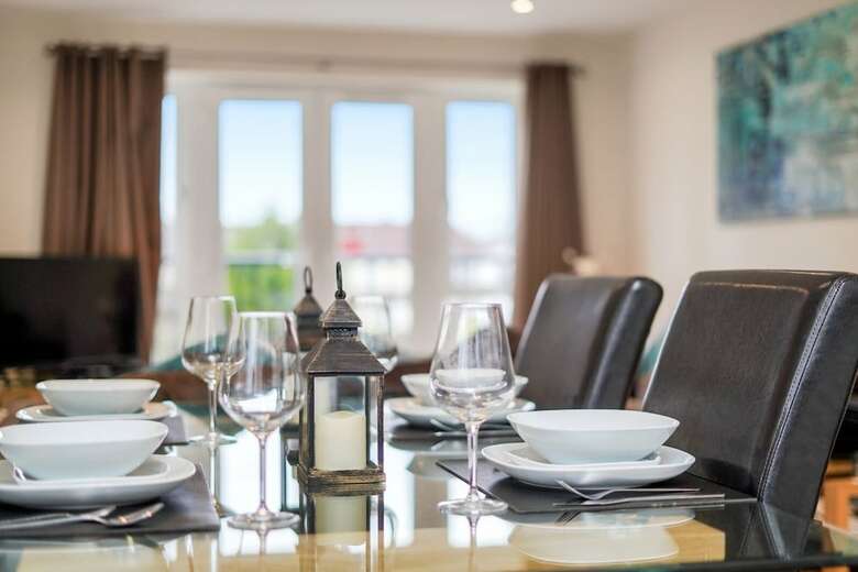 Heathrow Living Serviced Apartments By Ferndale