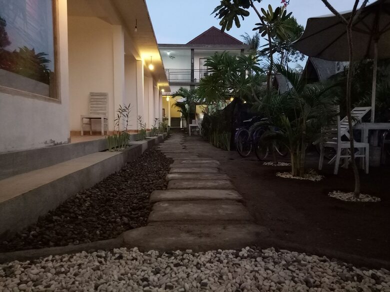 Bed & Breakfast Palm Trees Villas