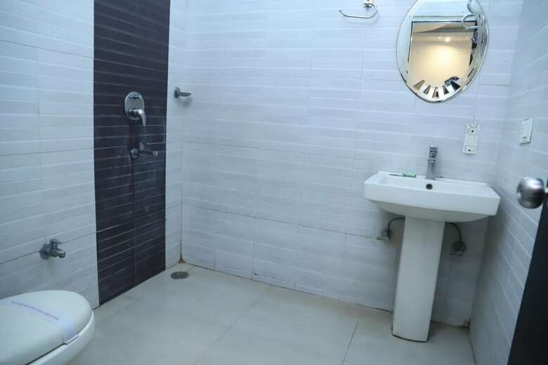 Airport Hotel Aerocity Inn