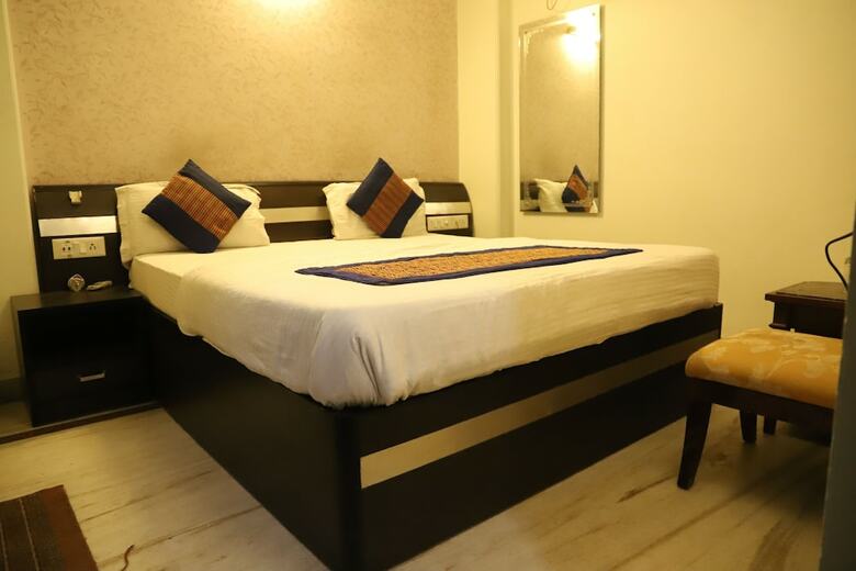Airport Hotel Aerocity Inn