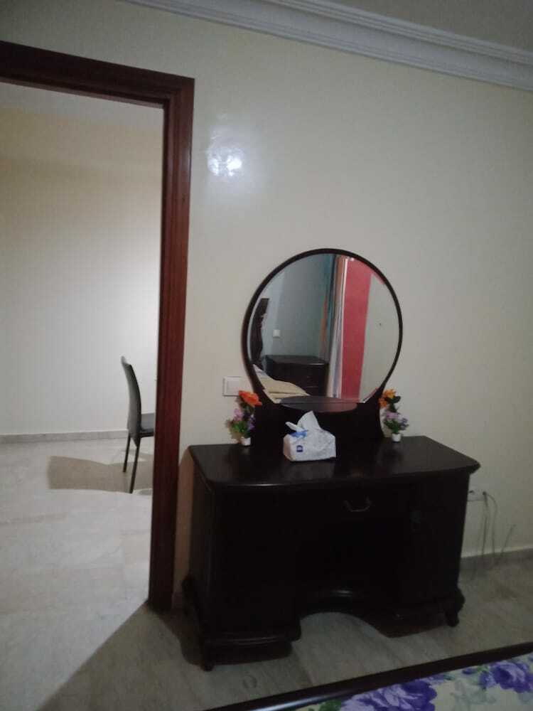 Apartamentos La Holly