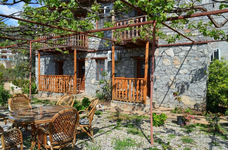 Bed & Breakfast Faralya Limon Hotel