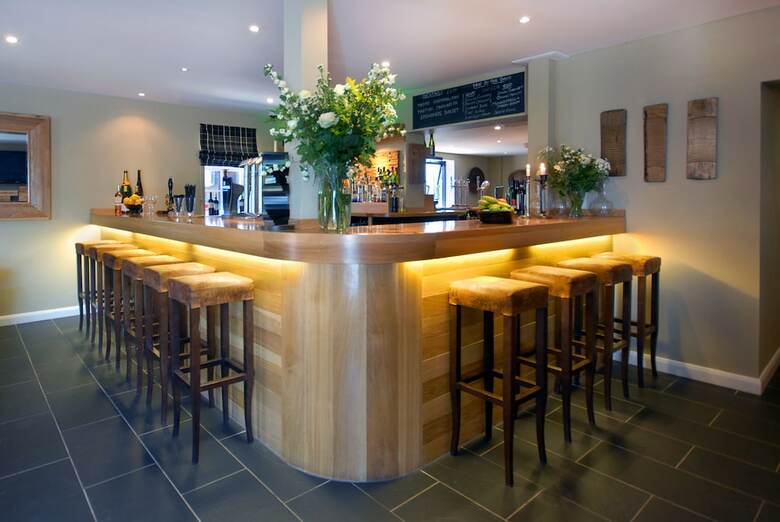 Crouchers Hotel