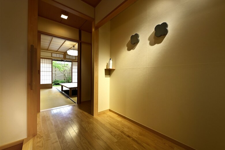 Kyo No Ondokoro Okazaki #1