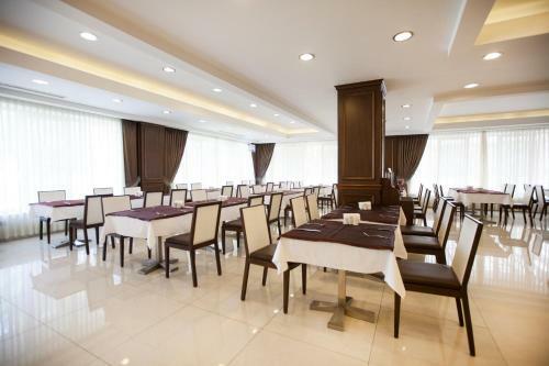 Chinar Hotel & Spa