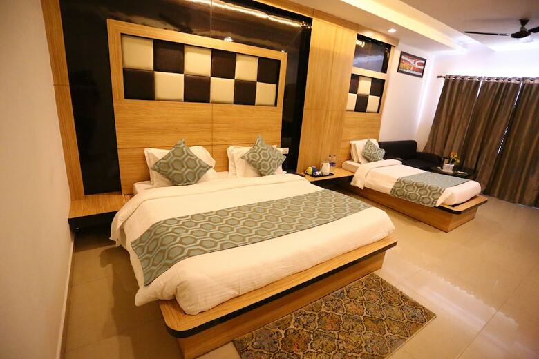 Hotel Maharaja Inn