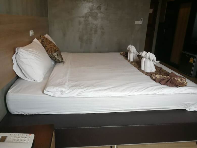 Hotel Narai Iyara Palace Lopburi