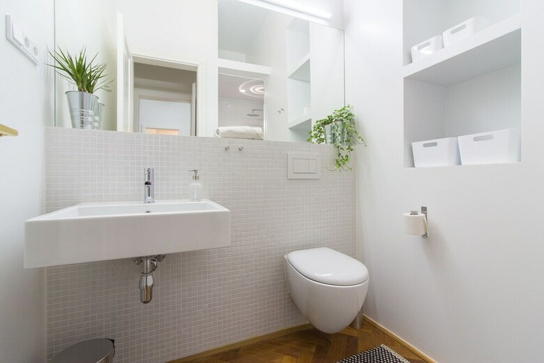 Stylish Modern Apartment In Malastrana