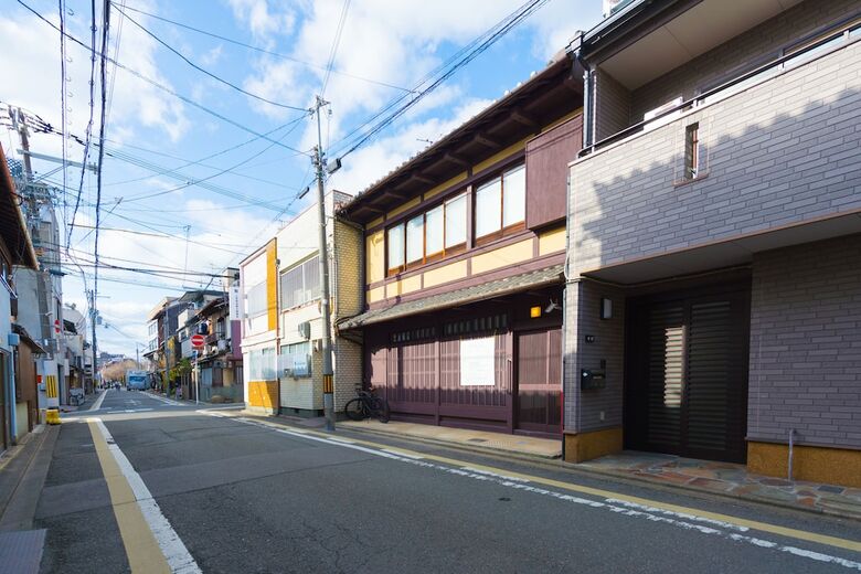 Kumo Machiya Imperial Palace Minami