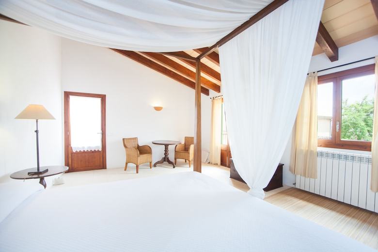 Villa Can Casta