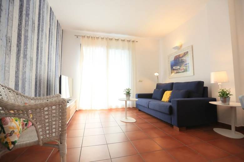 Apartamento Recien Construido Para 8 Personas En Ametlla De Mar
