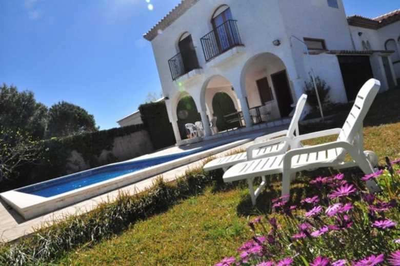 Villa Bonita Para 11 Personas En Ametlla De Mar