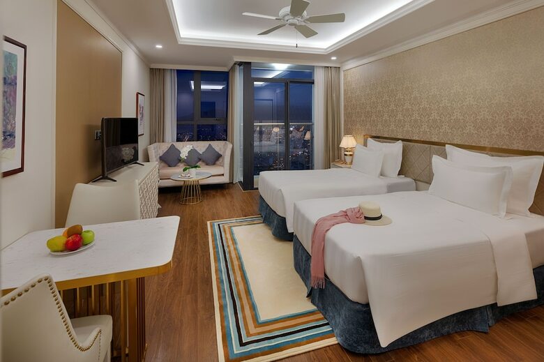 Hotel Vinpearl Condotel Riverfront Danang