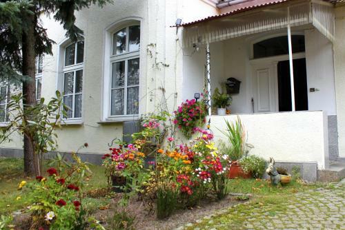 Apartamento Wellness-suiten Neuburxdorf