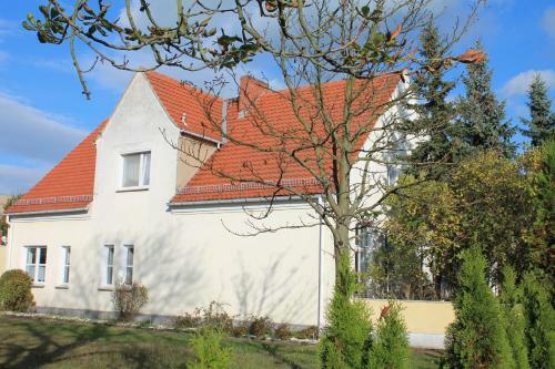 Apartamento Wellness-suiten Neuburxdorf