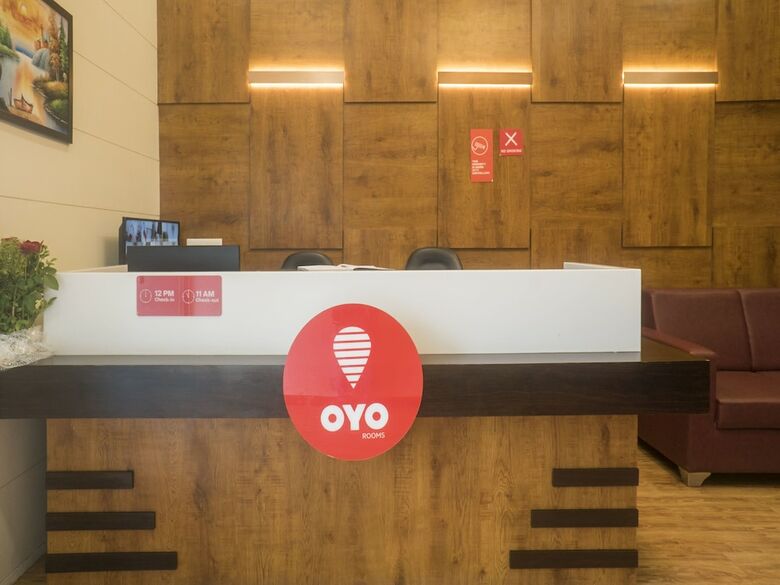 Hotel Oyo 11597 Aditi Executive