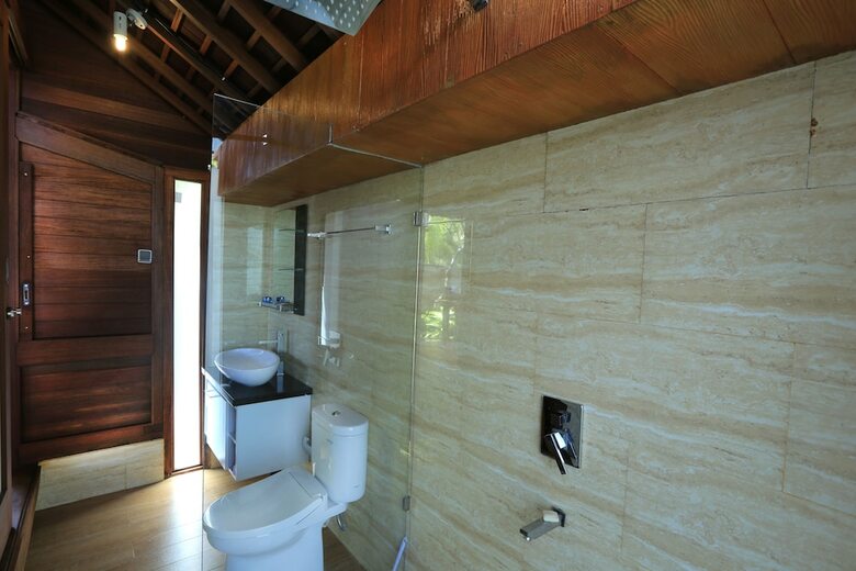 Raja Woods Villa