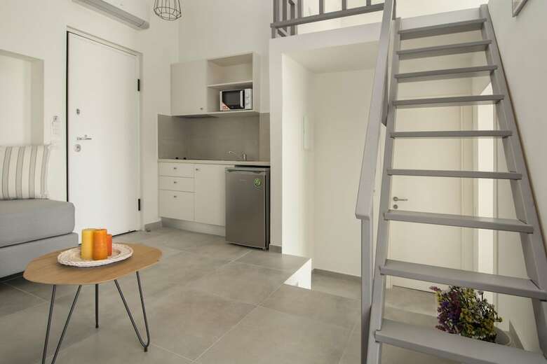 Apartamentos Vourkari Village