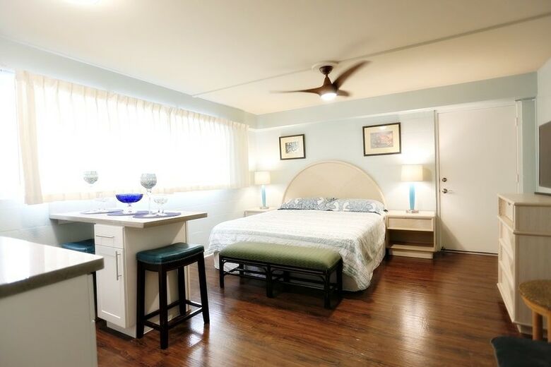 Apartamentos Waikiki Garden Villa