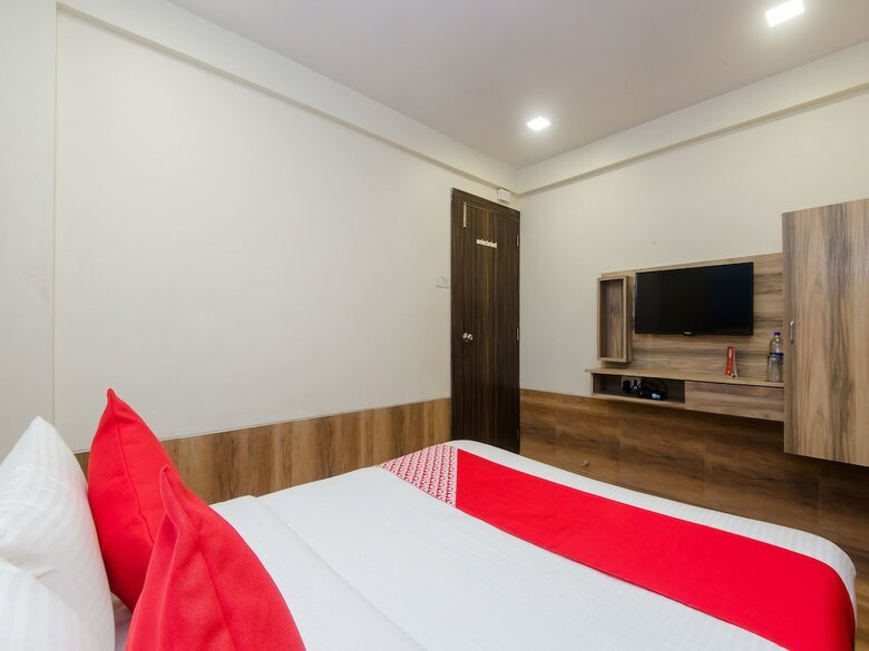 Hotel Oyo 12894 Bunty Residency