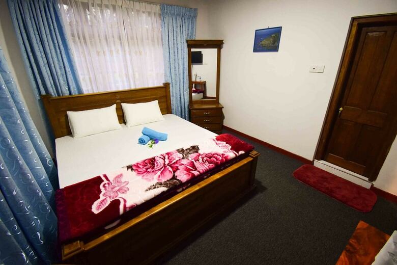 Hotel Yoho New Royal Guest Inn