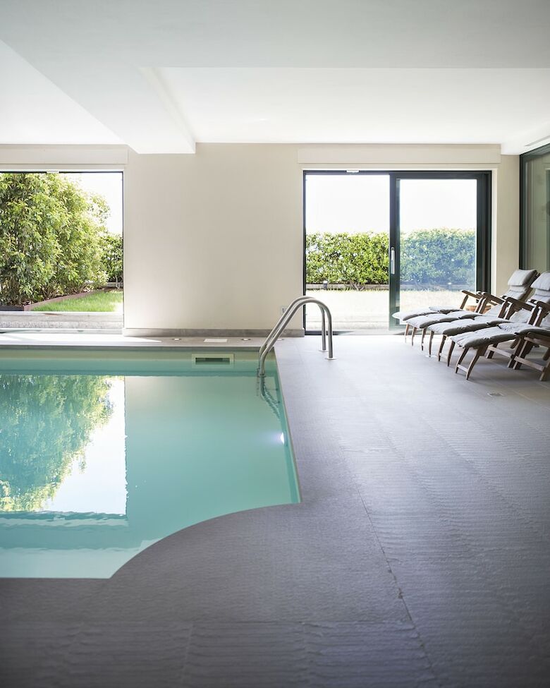 Apartamento Suite & Pool Como