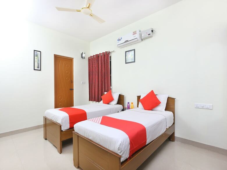 Hotel Oyo 20012 Silverkey Saravanampatti
