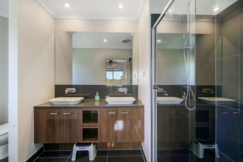 Links On Main River