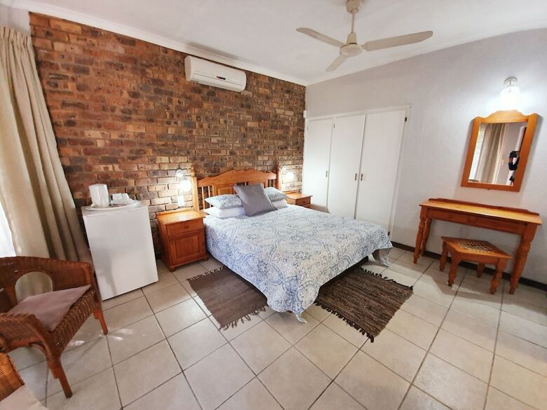 Bed & Breakfast Shingalana Guest House