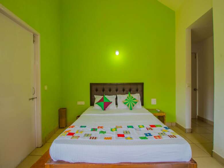 Oyo 13840 Home Radiant 2bhk Lpk Waterfront