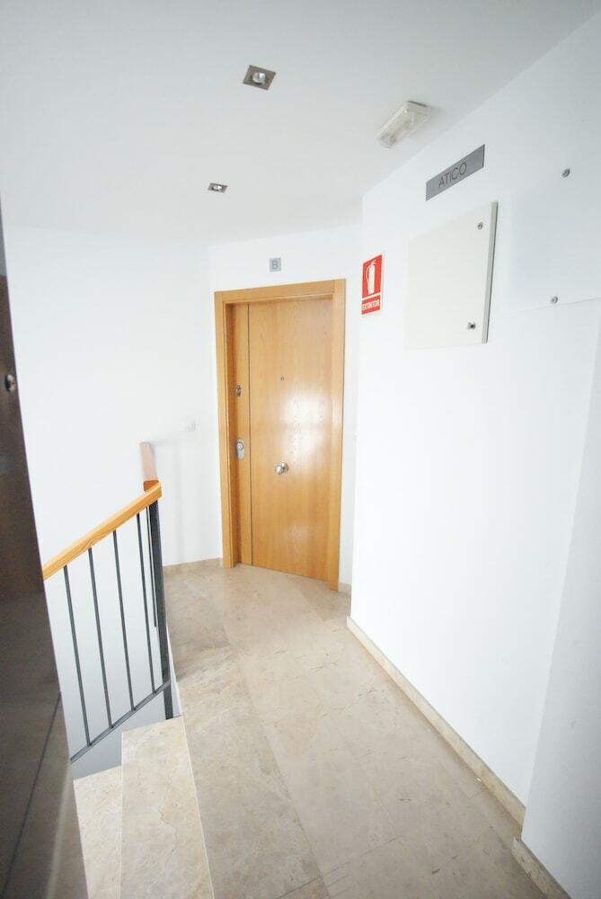 Apartamentos Myflats ? Miguel Soler Penthouse