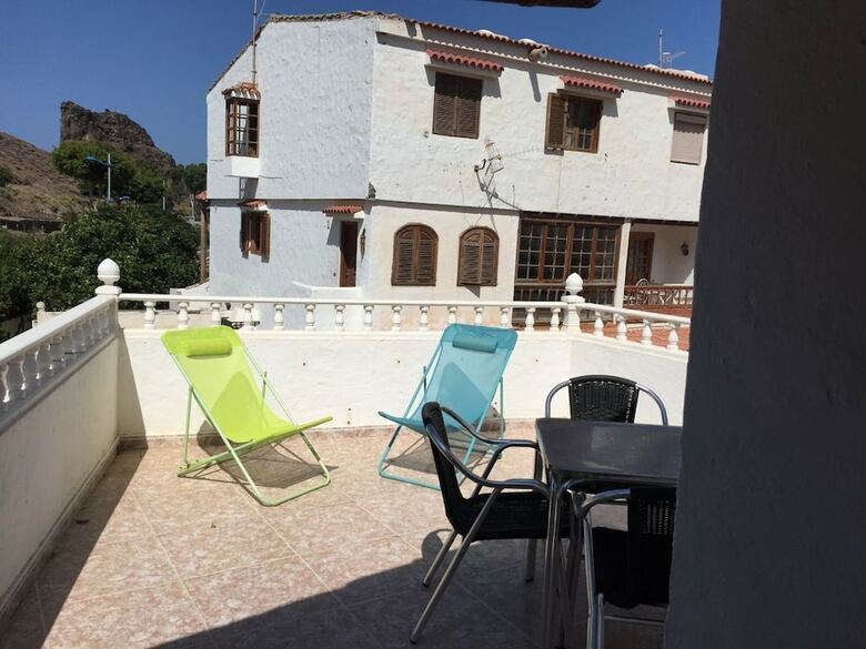 Apartamentos La Palmera 1 Holiday Home