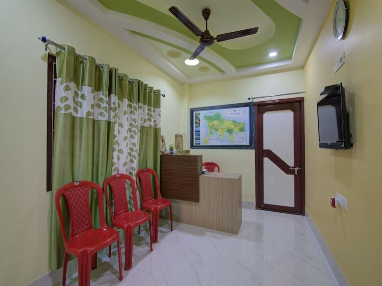 Hotel Oyo 13454 Dhaka Lodge