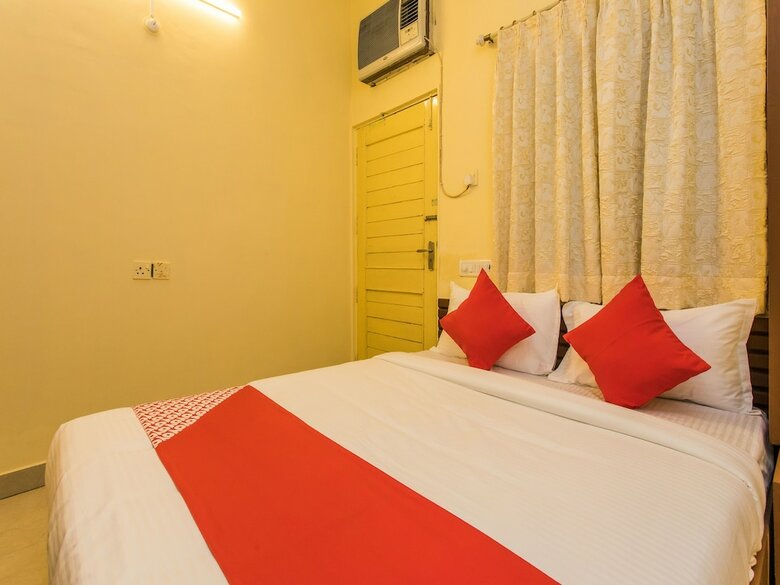 Oyo 15401 Hotel Surana Palace