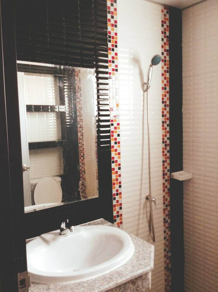 Hotel Grand Esie Service Apartment