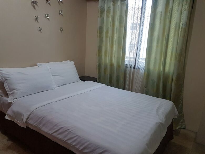 Hotel Tsc Suites By Eastland Residences
