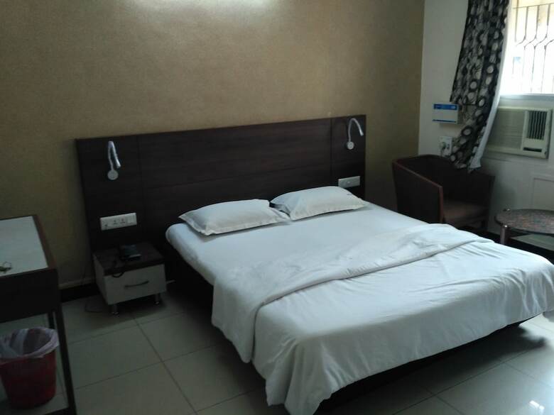Hotel Sakthi Priya